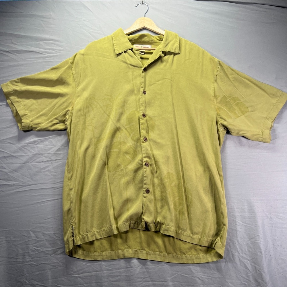Tommy Bahama Camp Shirt Mens Large Pure Silk Green Loop Collar Travel Beach